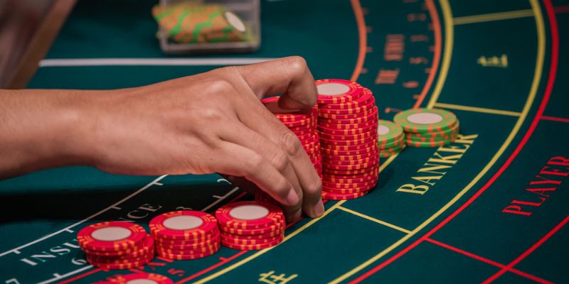 Luật Chơi Và Kinh Nghiệm Cược Baccarat Hiệu Quả Tại 789win 5 Baccarat là gì và vì sao được nhiều người quan tâm?